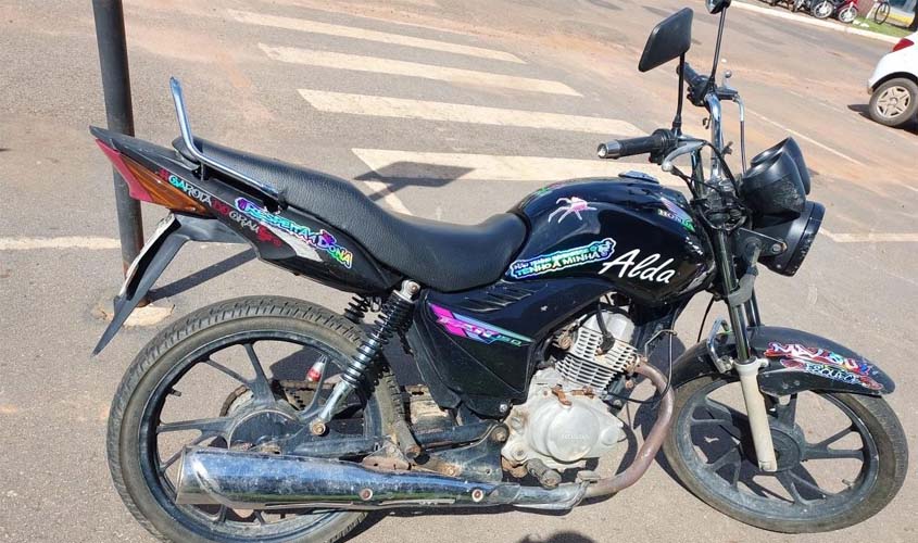 Polícia Militar localiza moto com restrição de furto