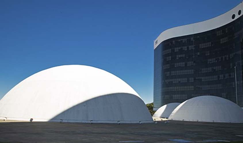 Justiça Eleitoral não envia mensagens por WhatsApp a eleitores