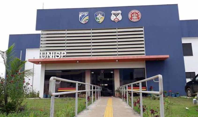 Acusado de tentar matar irmão a facão volta a ser preso em Vilhena, após atacar homem a golpes de enxadão