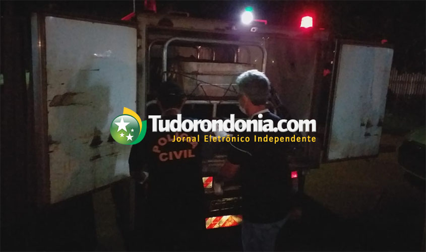 Bandidos invadem residência e abrem fogo contra quatro pessoas 