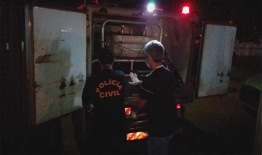 Bandidos invadem residência e abrem fogo contra quatro pessoas