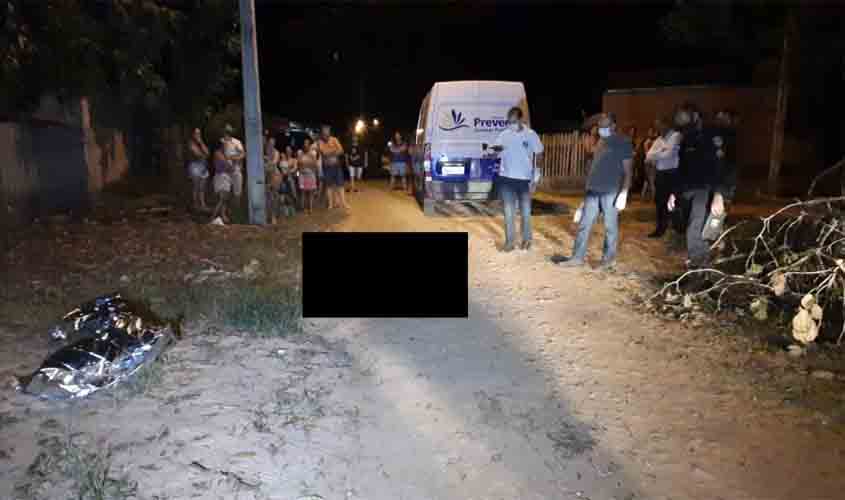 Jovem de 21 anos é morto a tiros no bairro Primavera