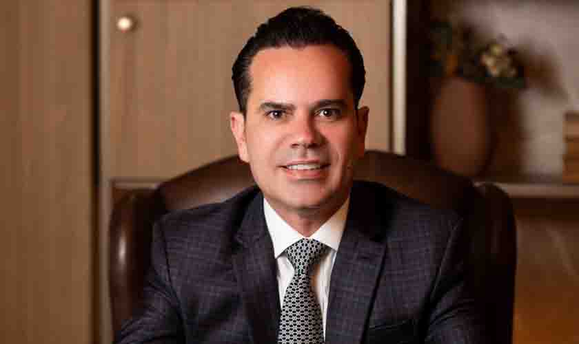 “Viva o povo brasileiro!”