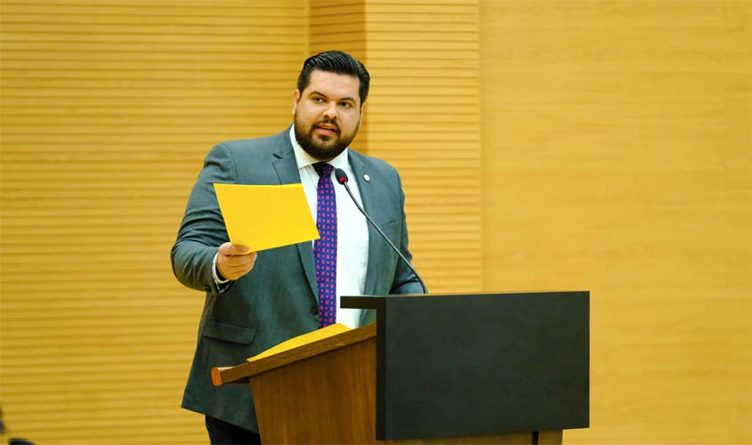 Jean Oliveira cobra mais “energia” do governo na área de Saúde