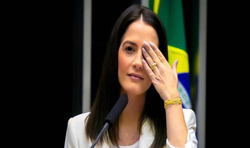 Deputada Amália Barros, vice-presidente do PL Mulher, morre aos 39 anos
