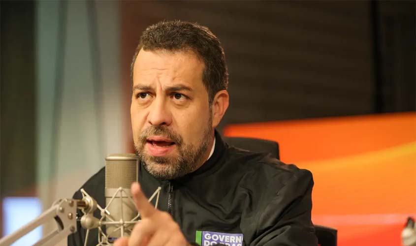 Boulos critica 'terrorismo econômico' sobre fim da 6x1