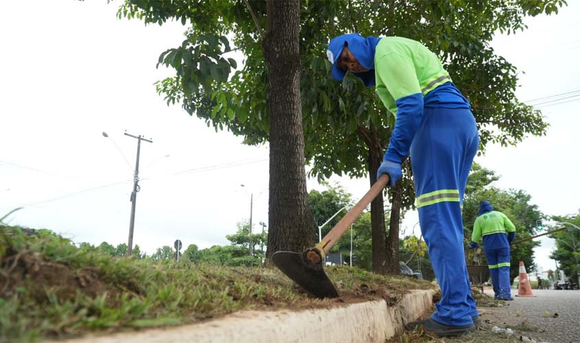 Jaci-Paraná recolhe mais de 60 toneladas de resíduos na limpeza urbana