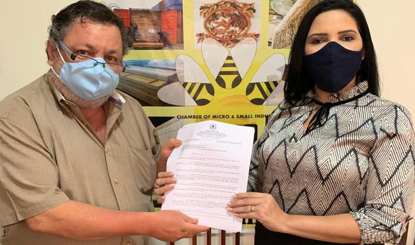 Cristiane Lopes solicita apoio do Exército e Base Aérea para Hospital de Campanha