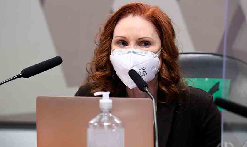 'Sobram estudos mostrando que kit-covid não funciona', diz Natalia Pasternak à CPI