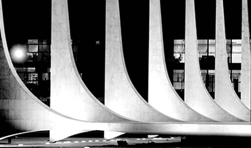 STF invalida alterações no plano de carreira de servidores da educação básica de Roraima