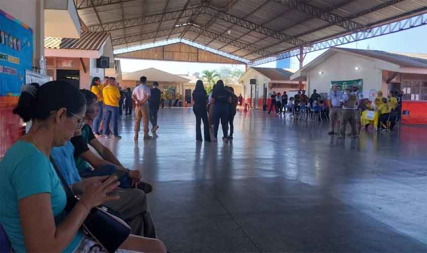 Serviços gratuitos são levados à Ação Social Dorcas