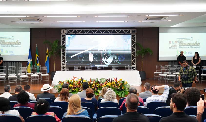Comenda reconhece atuação de líderes religiosos