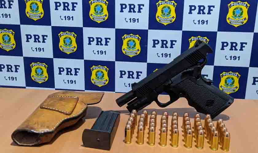 PRF apreende três armas de fogo no final de semana