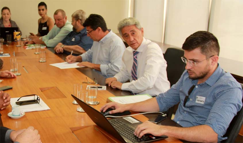 Reunião na CGJ possibilita regularização fundiária a mais de 1,2 mil famílias de Presidente Médici