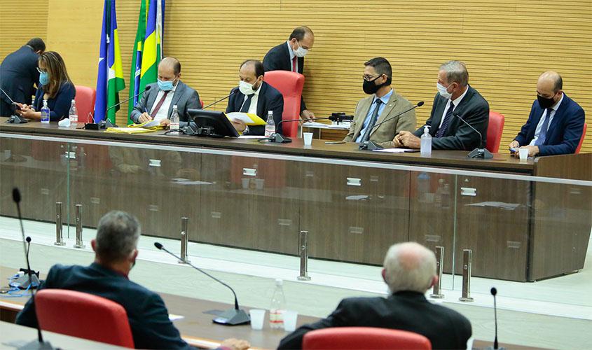 Deputados aprovam projetos que garantem mais de R$ 405 milhões em recursos ao Executivo