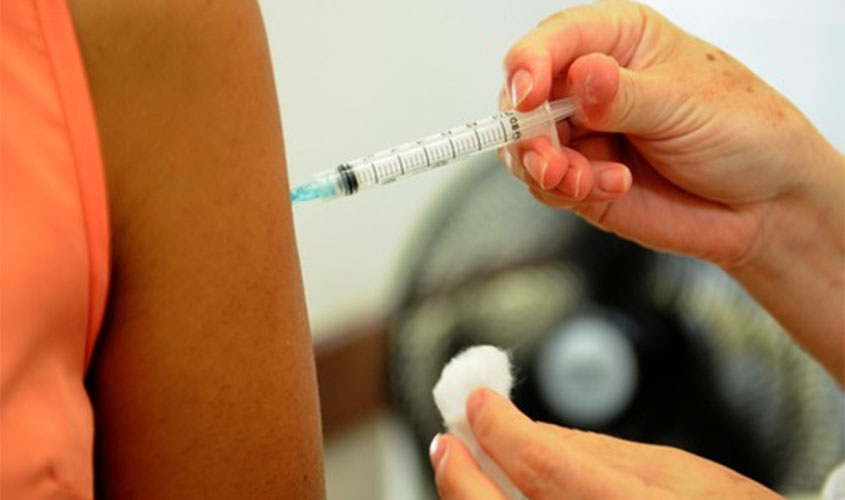 Brasil desenvolve duas vacinas contra Covid-19 com resultados promissores. Saiba mais