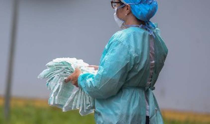 Estabelecimentos de saúde questionam piso salarial de profissionais de enfermagem