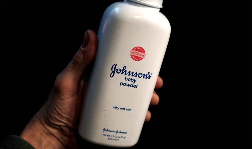 Johnson & Johnson suspende venda de talco para bebês a partir de 2023