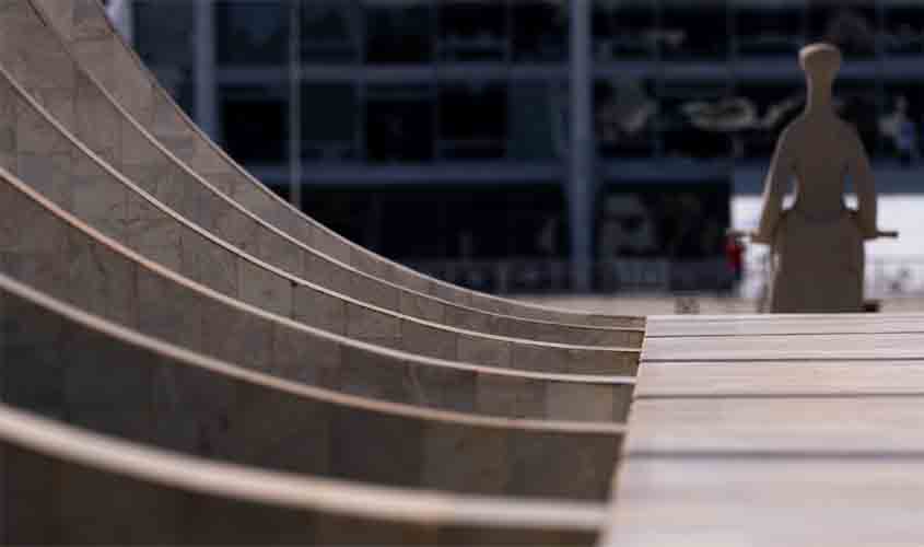 STF mantém suspensas leis municipais que proíbem uso de linguagem neutra