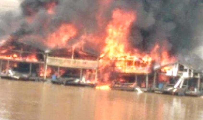 Presidente Alex Redano repudia queima de dragas no rio Madeira, em ação da PF e IBAMA