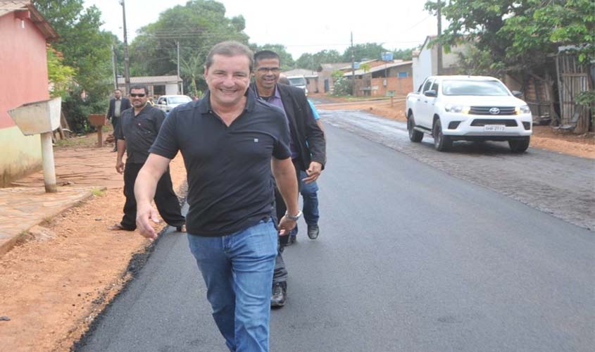 Mais ruas do bairro Esperança da Comunidade são pavimentadas