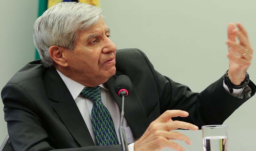 Instabilidade na Bolívia não deve pautar cúpula do Brics, diz Heleno