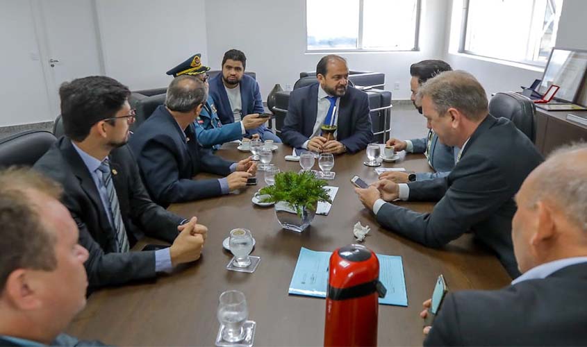 Laerte Gomes trata do prazo de adequação para cumprimento das normas de segurança 