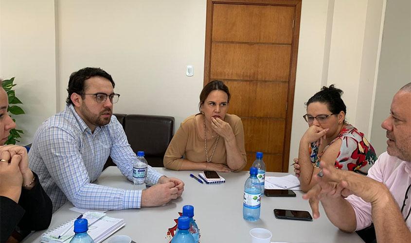 Vereador Márcio Oliveira fiscaliza as Unidades de Saúde e cobra melhorias da Semusa