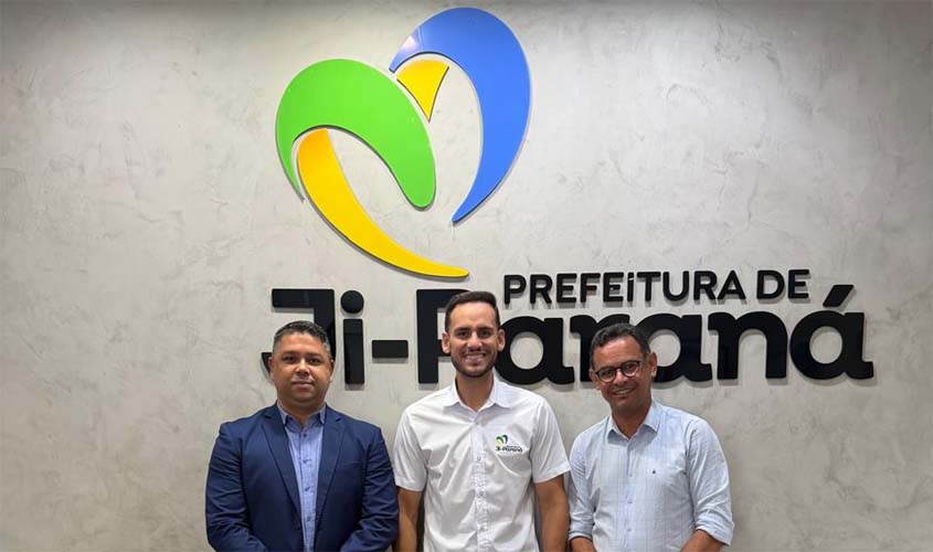 SINJUR visita Prefeitura de Ji-Paraná sobre terreno