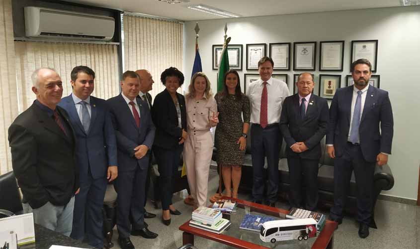 Bancada Federal vai à Justiça contra aumento de energia em RO