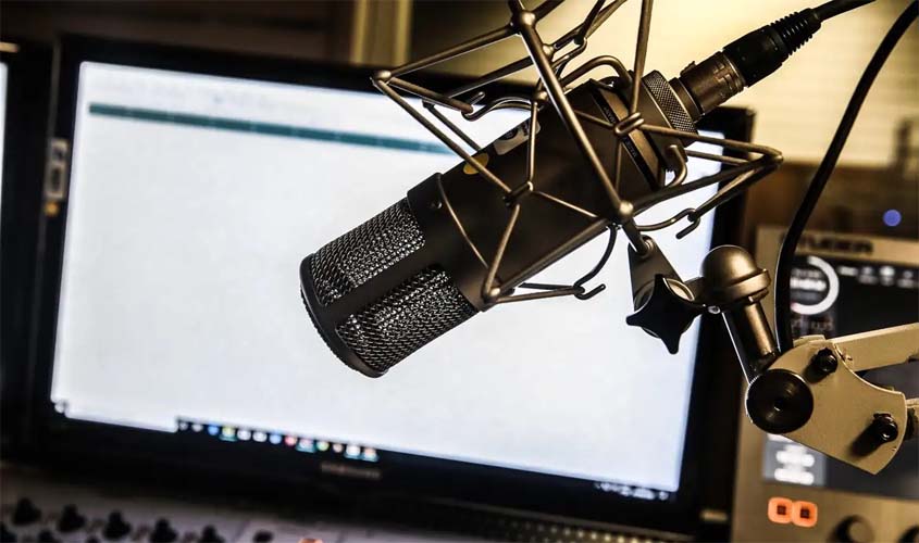 O rádio e seu papel histórico na informação dos trabalhadores