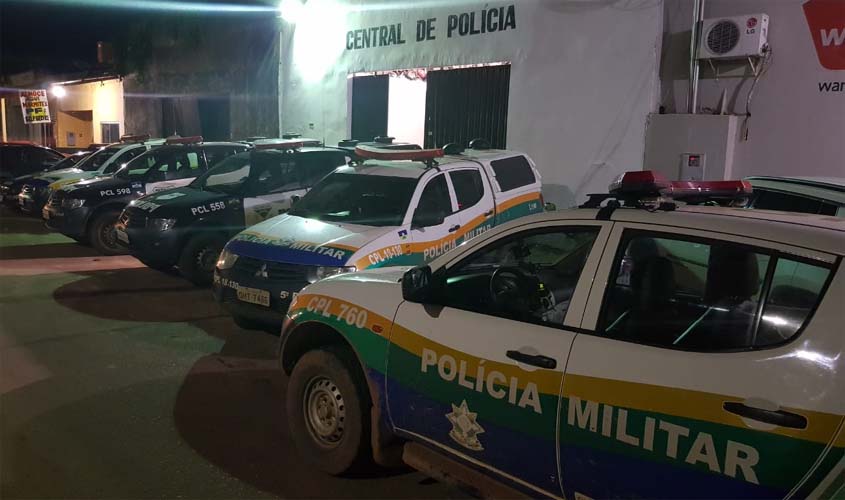Homem invade residência e ataca ex- mulher com capacete