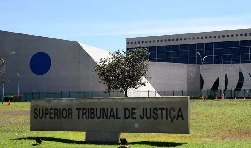 Descumprir monitoração eletrônica da Lei Maria da Penha é crime