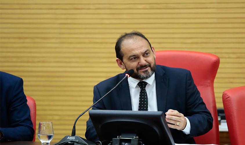 Presidente Laerte Gomes sugere adesão do Governo ao sistema de ensino à distância conforme propõe CIEB