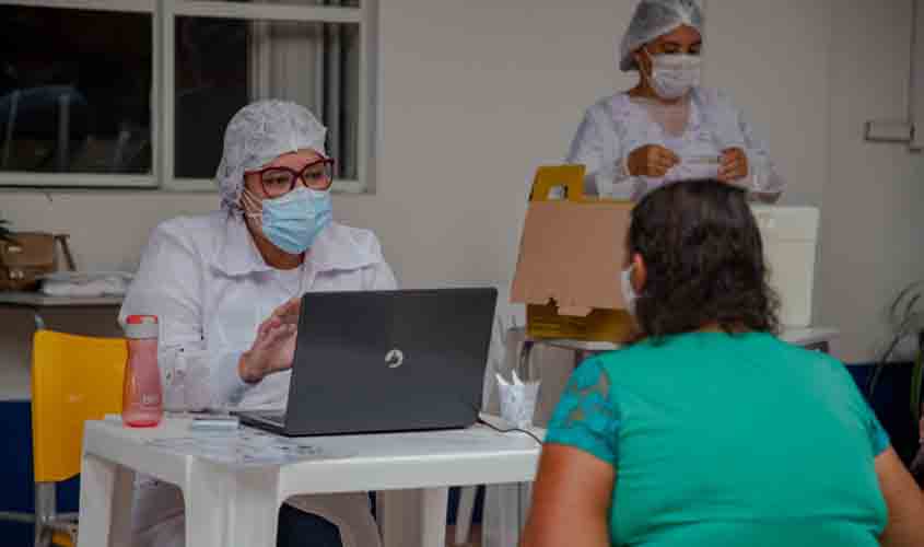 Aberto novo agendamento para vacinação de idosos acima de 65 anos