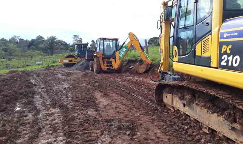 Governo de Rondônia assume e dá continuidade à obra de pavimentação da RO-464