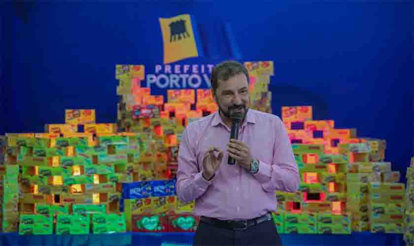 Hildon Chaves repassa quinze mil caixas de chocolates para a Páscoa Solidária