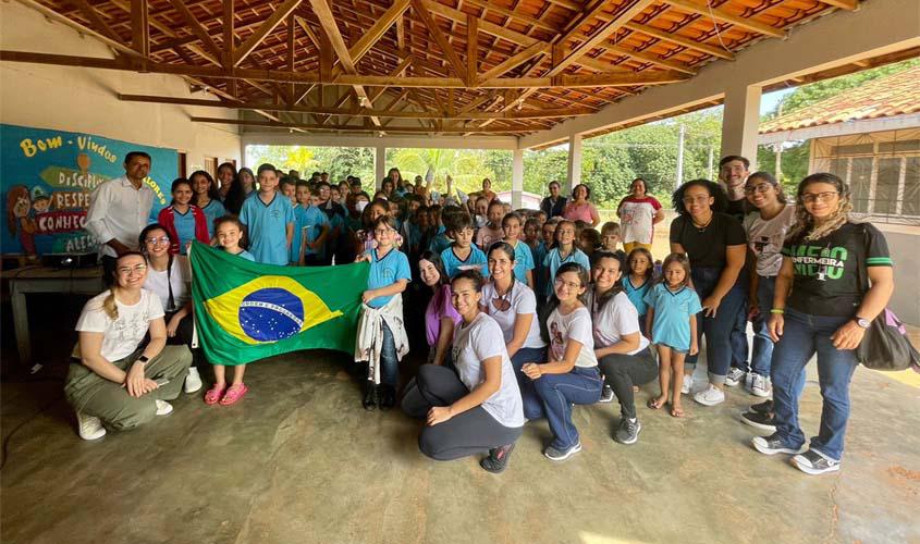 Enfermagem da UNINASSAU atua em escolas da zona rural do município