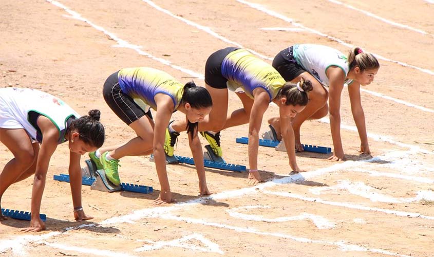 Deputado homenageia 170 atletas na Assembleia de RO