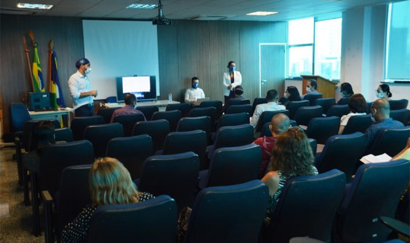 Governo se reúne com sindicatos dos profissionais da saúde e articula ações de combate à pandemia