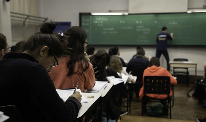 Relator rejeita pedido de entidades estudantis para adiar o Enem 2020