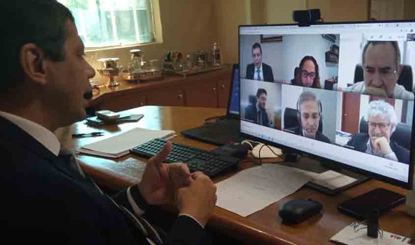 Tabela de honorários de defensores dativos e forma de nomeação são temas de reunião entre a OABRO e TJRO