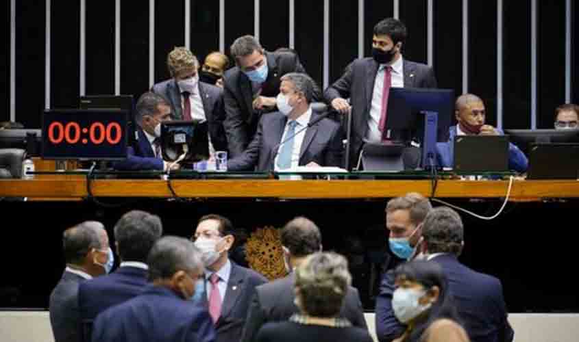 Câmara aprova texto-base do PL do licenciamento ambiental