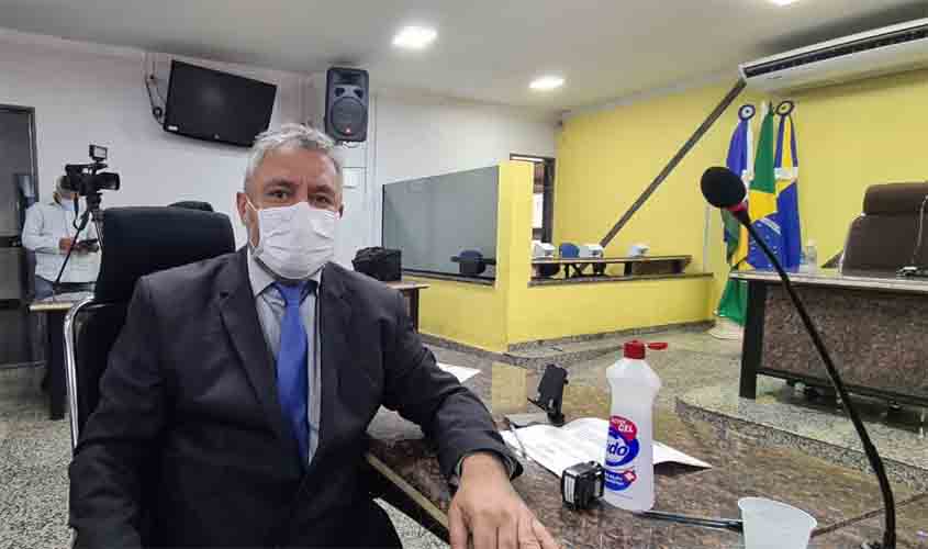 Vereador Fogaça assume compromisso com servidores na votação do PLC 1151/2020