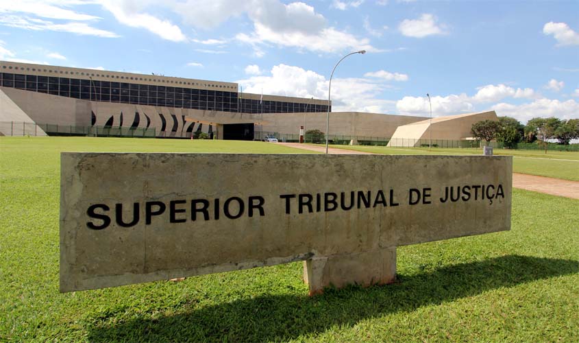 Quinta Turma admite prova bancária obtida no exterior conforme a lei local e sem autorização judicial