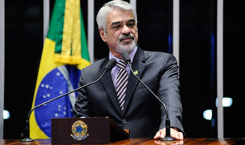 Humberto Costa reafirma que Lula registrará candidatura