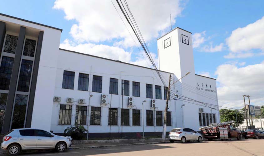 FERIADO: Administração municipal decreta ponto facultativo na próxima sexta-feira, 21