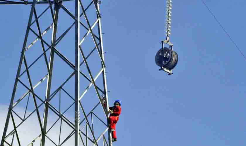 Publicada lei que viabiliza a privatização da Eletrobras