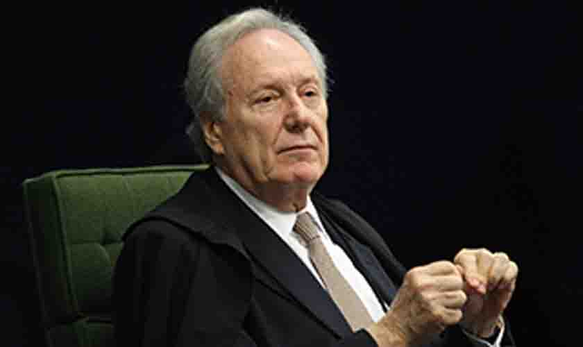 Ministro mantém quebra de sigilos de assessor especial de Bolsonaro, com exceção da geolocalização