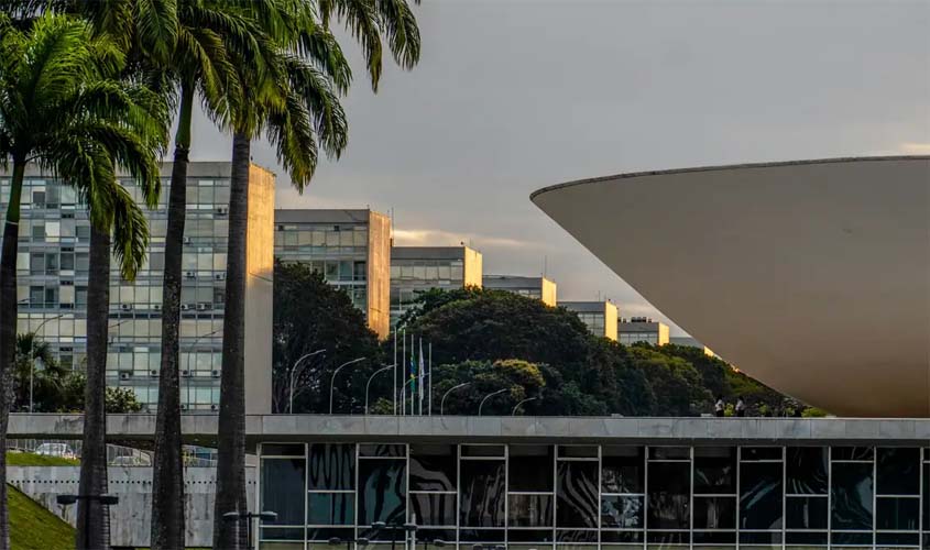 Congresso entra em recesso sem votar PEC 6x1 e PL da Misoginia